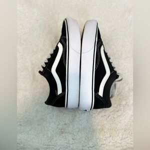 Vans Platform Classic Black and White Skate Shoes